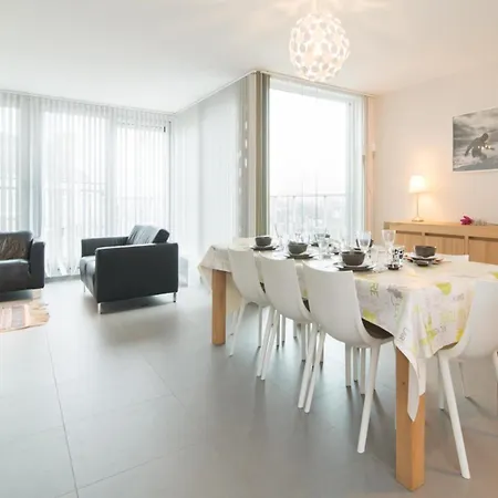 Beautiful With View Apartament Ostenda